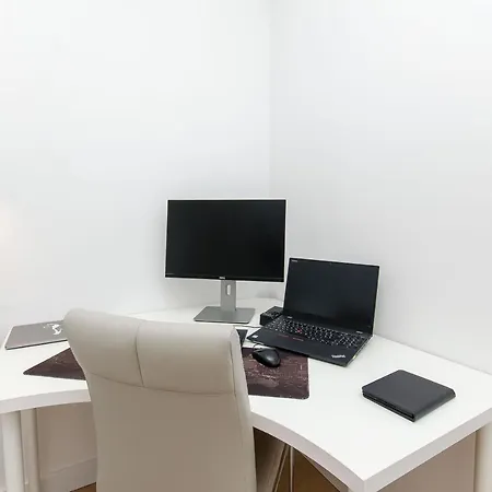 Modern Living Apartment Airy Split Kültér fotó